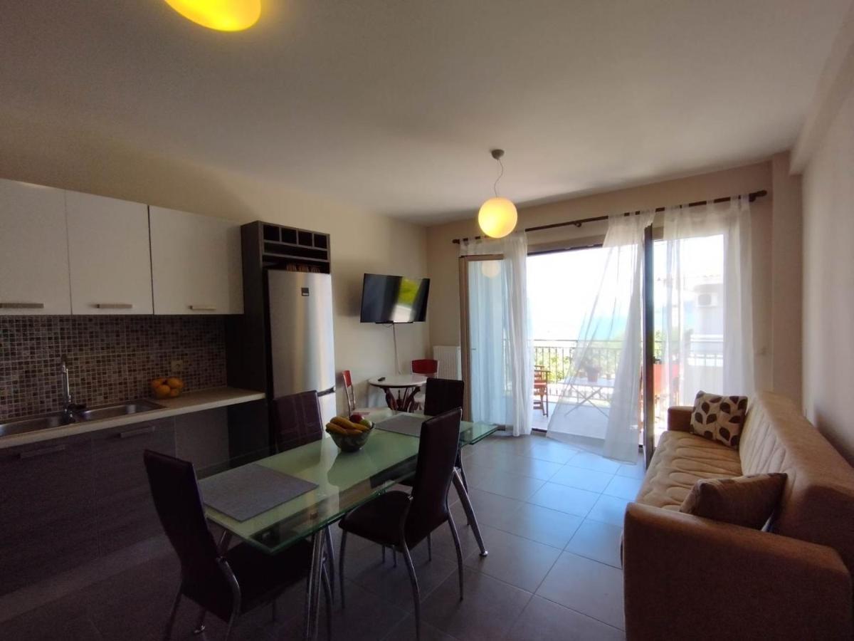 Angelos Apartments Karavomylos Extérieur photo